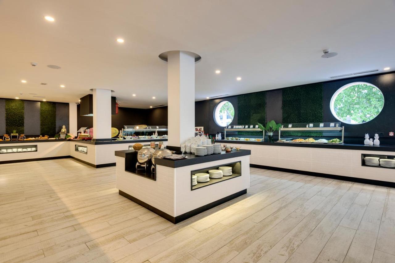 Playa Garden Selection Hotel & Spa Playa de Muro  Buitenkant foto