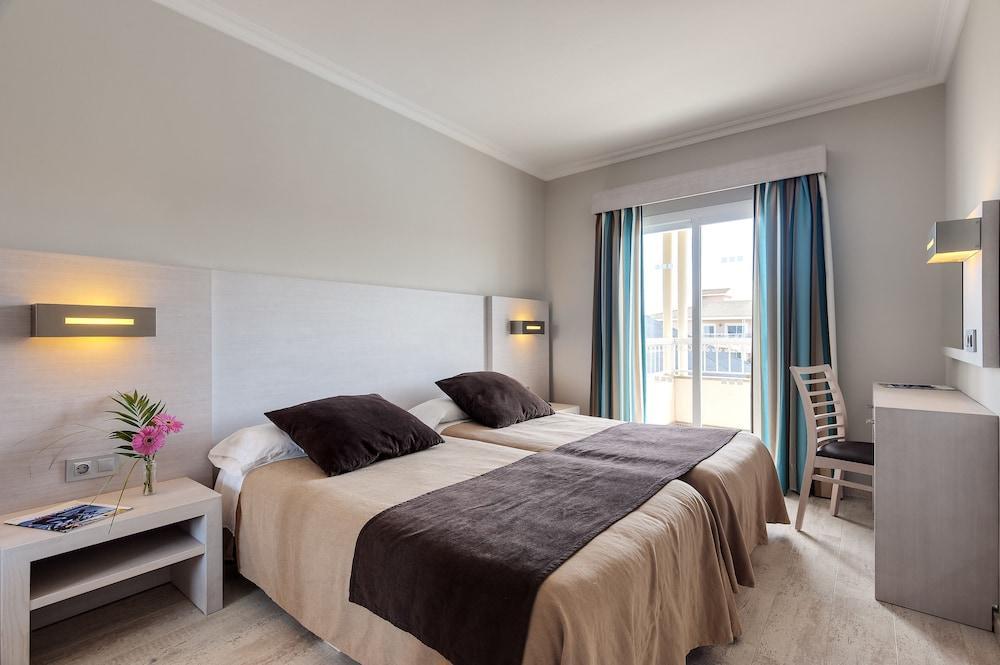 Playa Garden Selection Hotel & Spa Playa de Muro  Buitenkant foto